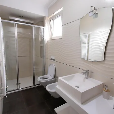Appartement Luxury Penthouse Near Air Albania *