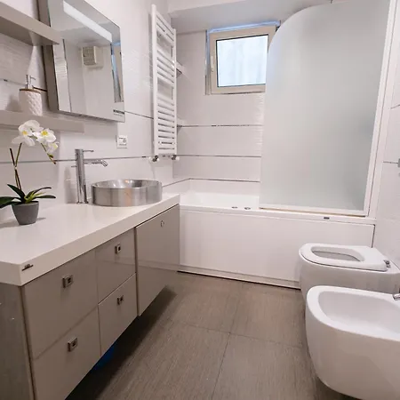 Luxury Penthouse Near Air Albania Appartement Tirana